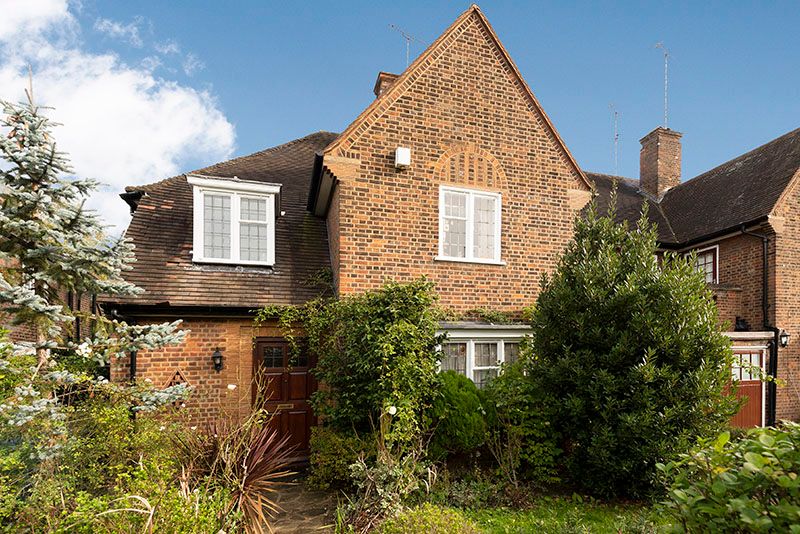 Litchfield Way, Hampstead Garden Suburb NW11  