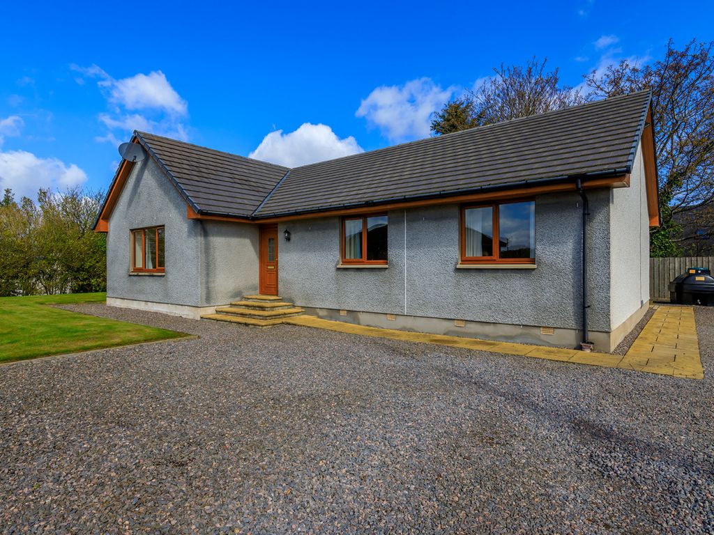 3 bed detached bungalow for sale in Easterton, Inverness IV2, £270,000