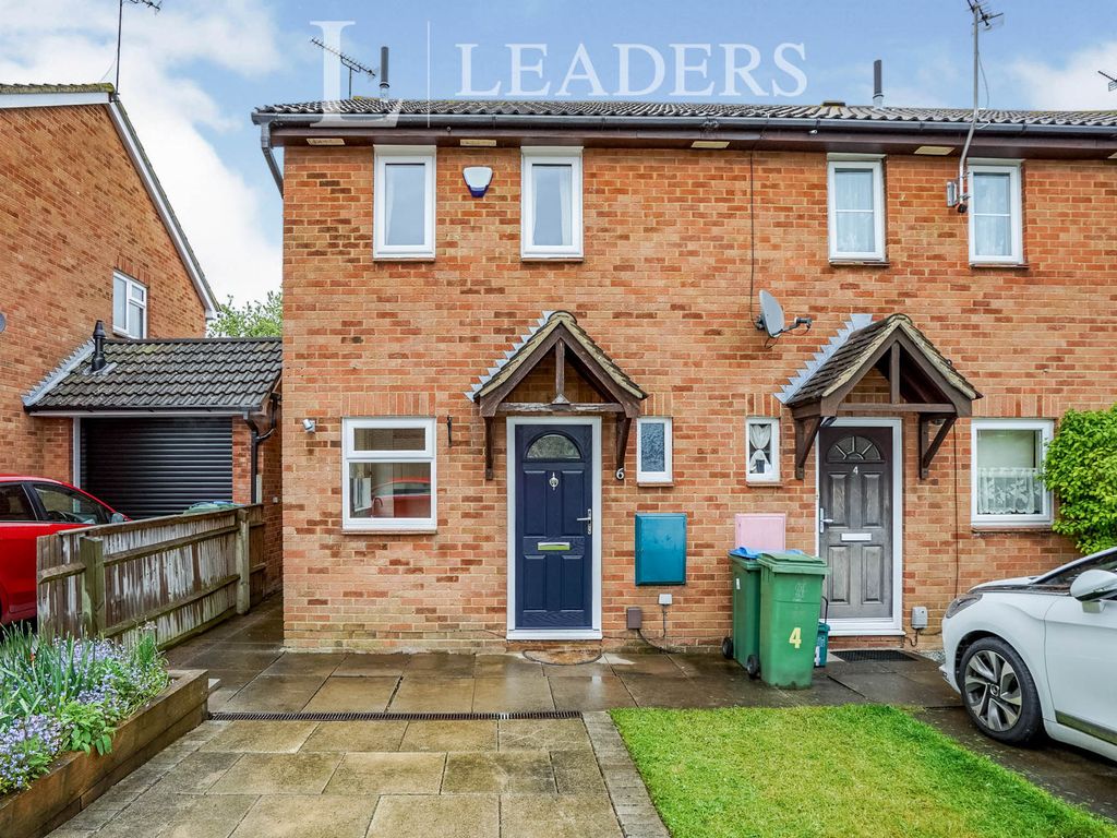 2 bed end terrace house to rent in Poplar Close, Aylesbury HP20 Zoopla
