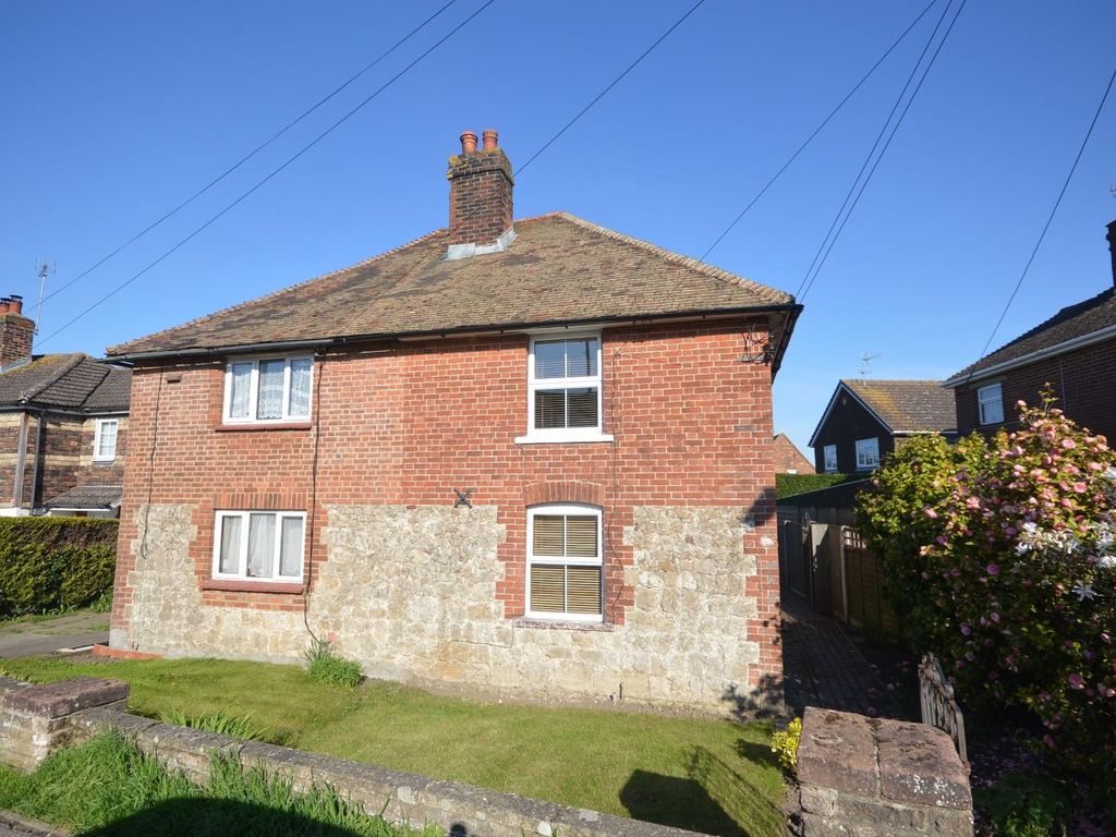 2 bed semidetached house to rent in Swan Lane, Sellindge, Ashford TN25