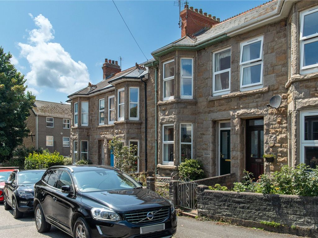 3 bed terraced house for sale in Castle Road, Penzance TR18, £350,000