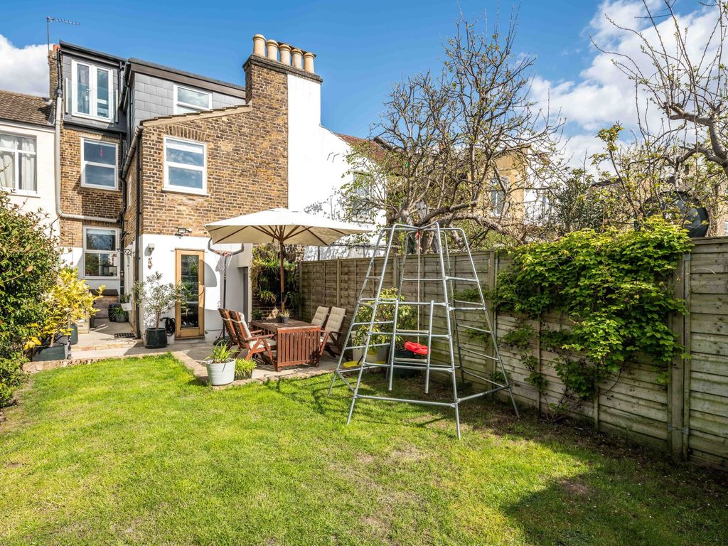 4 bed terraced house for sale in Herne Hill Road, London SE24 Zoopla