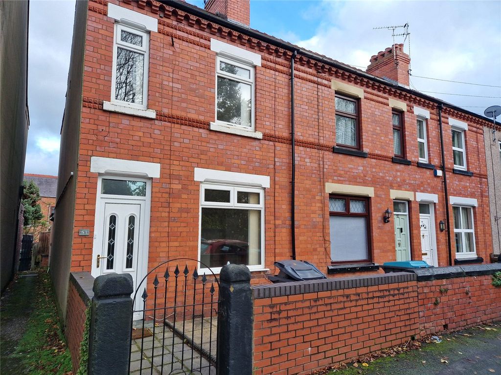 3 bed end terrace house for sale in Empress Road, Wrecsam, Empress Road