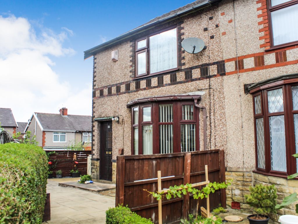 2 bed semidetached house for sale in Walverden Crescent, Nelson BB9