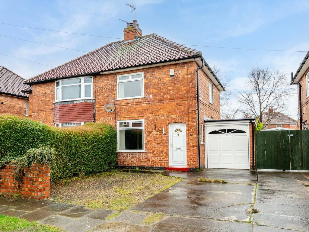 2 bed semidetached house for sale in Gower Road, Dringhouses, York