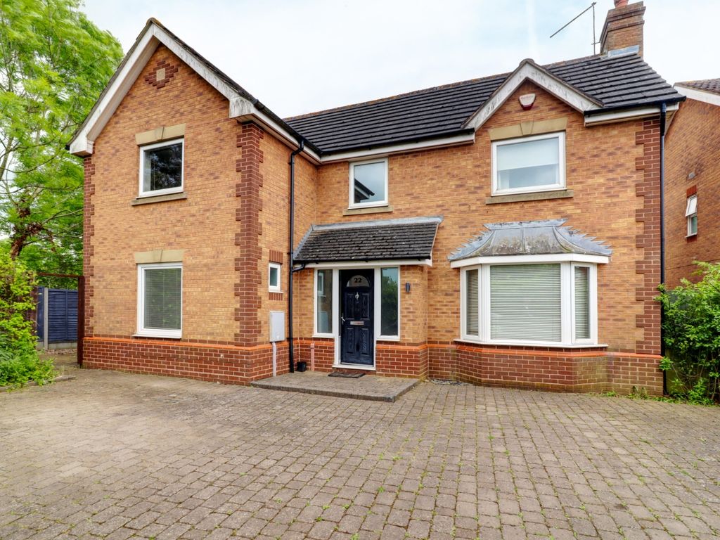 4 bed terraced house to rent in 22 Horseshoe Close, Brixworth