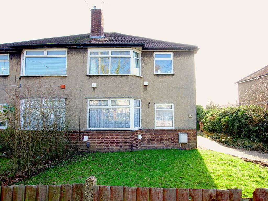 2 bed for sale in Park Mead, Sidcup DA15, £180,000 Zoopla