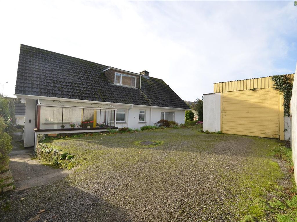 3 bed detached house for sale in Truro Hill, Penryn TR10 Zoopla