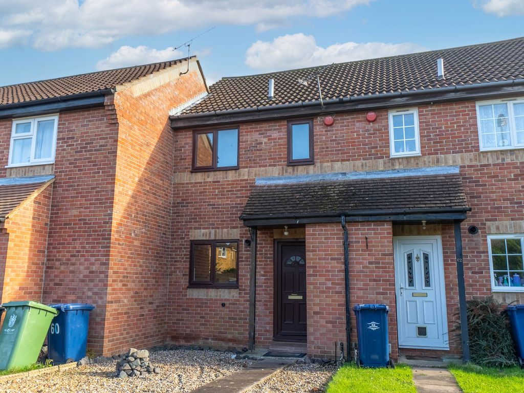 2 bed terraced house for sale in The Spinney, Bar Hill CB23, £275,000