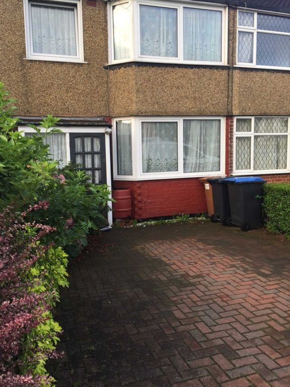 4 bed terraced house to rent in Holme Close, Hatfield AL10 Zoopla