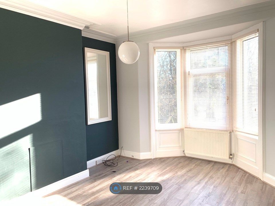 4 bed to rent in Park Terrace, North Shields NE30, £949 pcm