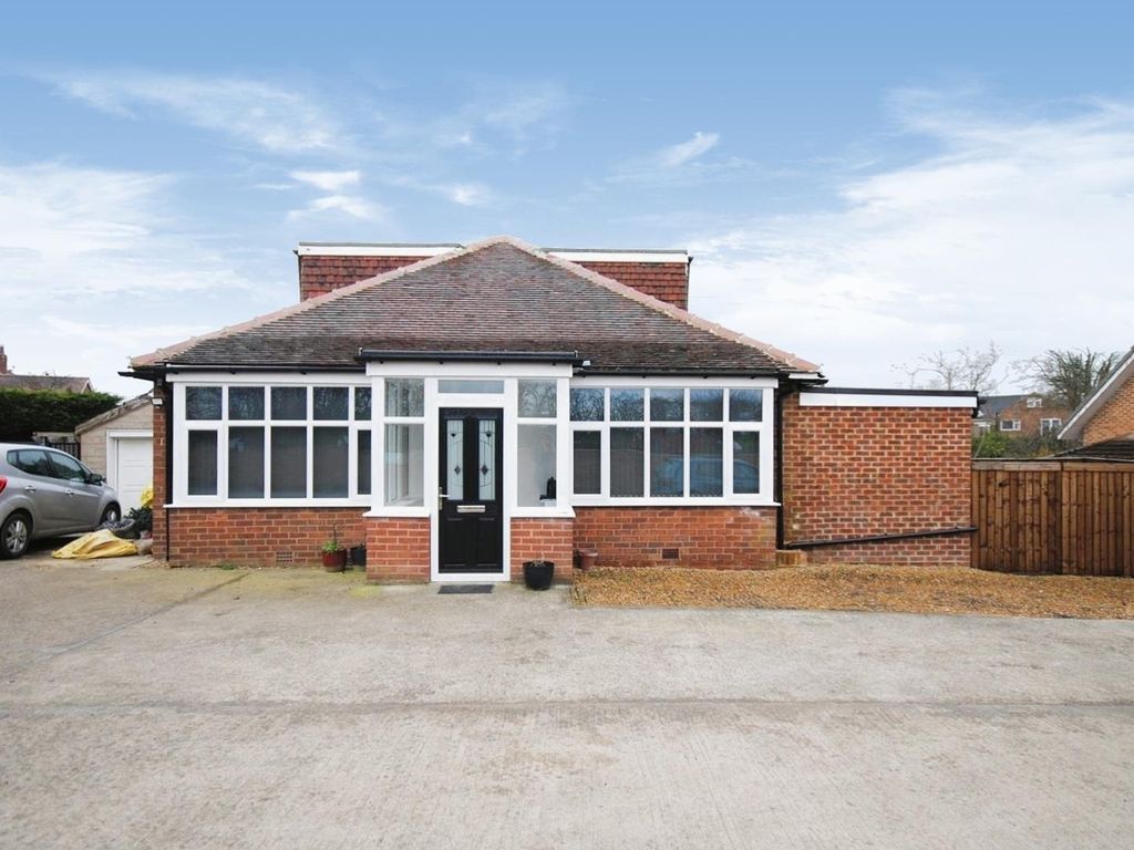 4 bed detached house for sale in Wakefield Road, Garforth, Leeds LS25 Zoopla