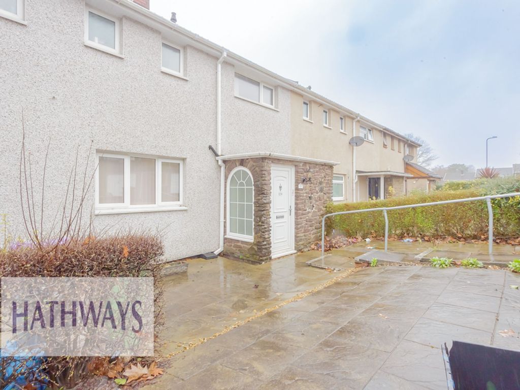 3 bed terraced house for sale in Brynhyfryd, Croesyceiliog NP44, £