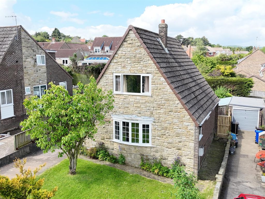 3 bed detached house for sale in Dale Close, Burniston, Scarborough YO13, £280,000 Zoopla