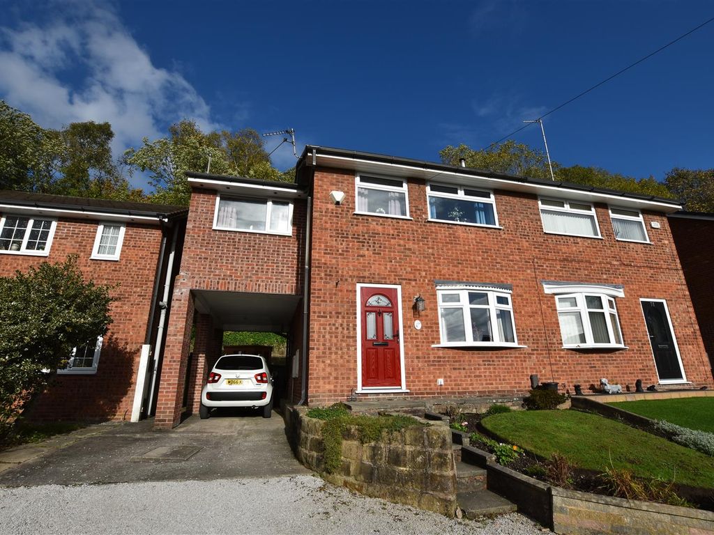 4 bed semidetached house for sale in Riverside Drive, Radcliffe