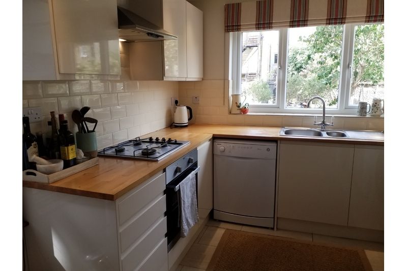 2 bed terraced house to rent in Priory Road, Ramsgate CT11 Zoopla