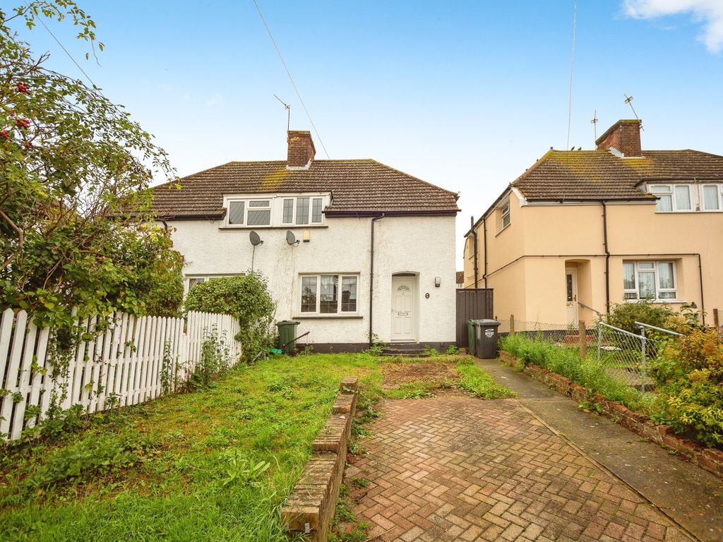 3 bed semidetached house for sale in Hill Rise, Dartford DA2, £370,000