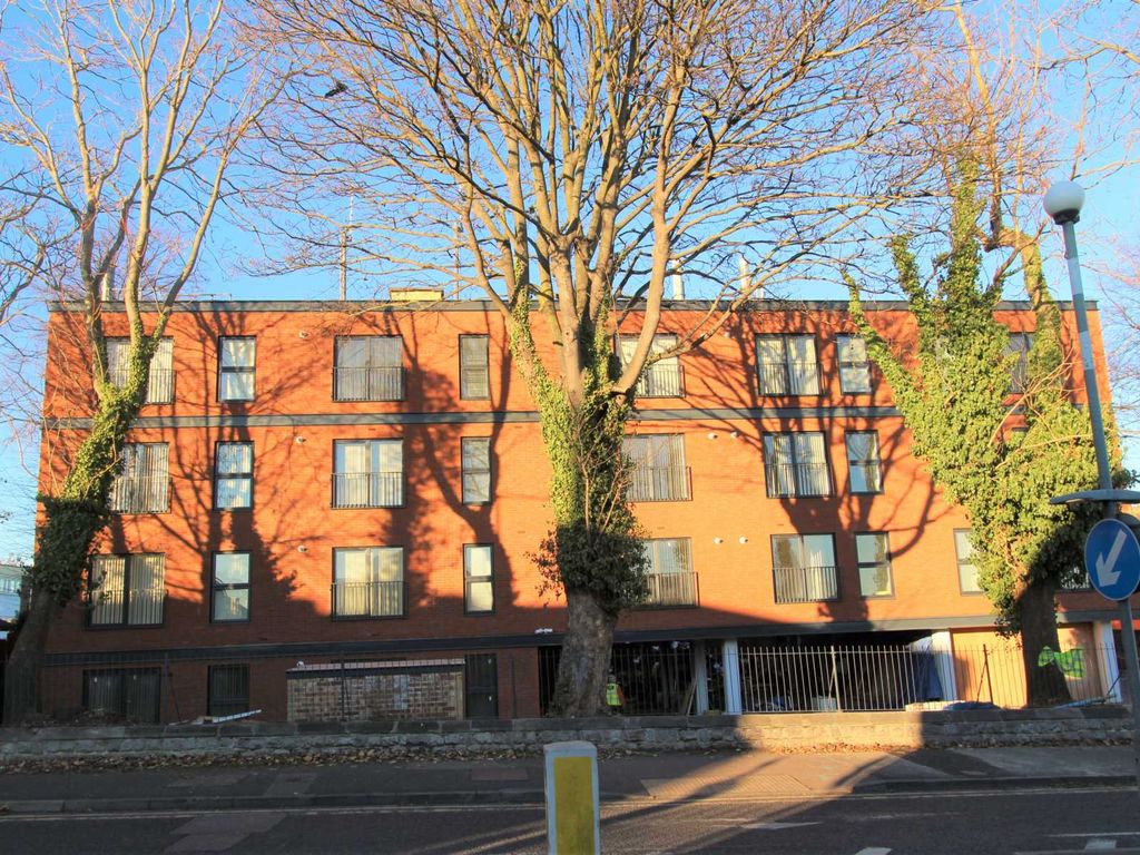2 bed flat to rent in Apex House, London Road, Gravesend DA11 Zoopla
