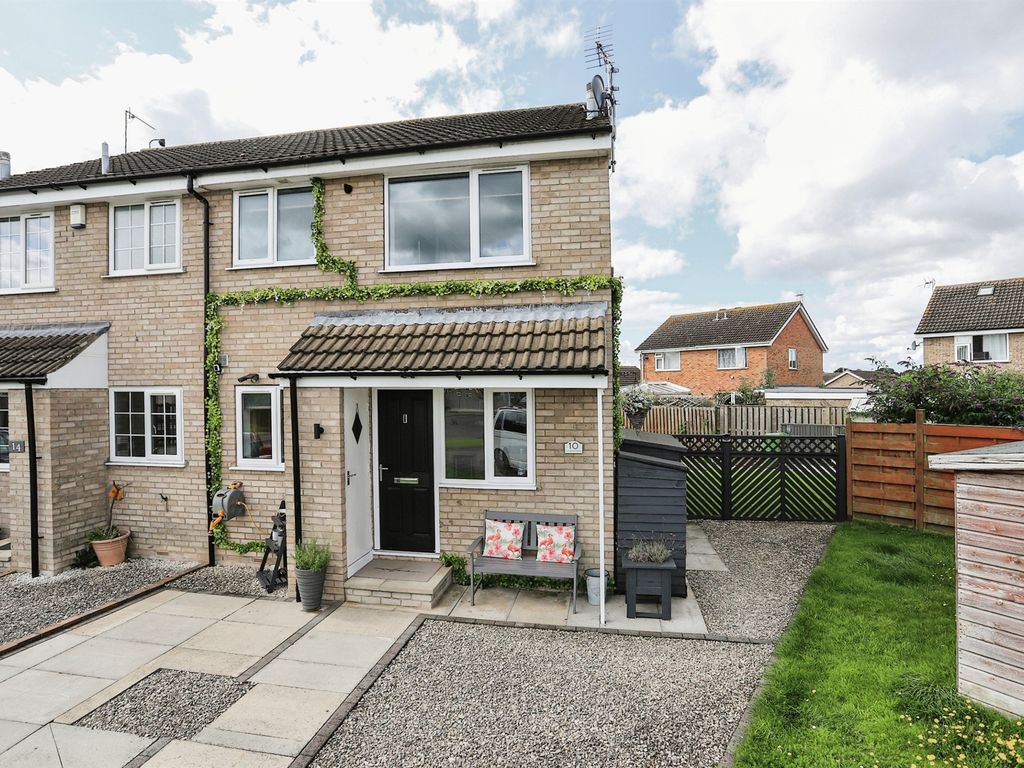 1 bed semidetached house for sale in Copwood Grove, Wigginton, York