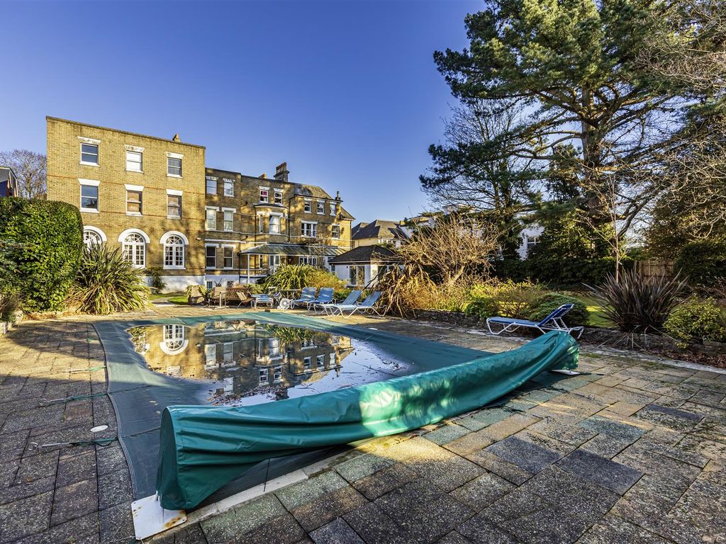 1 bed flat for sale in Poole Road, Westbourne, Bournemouth BH2, £