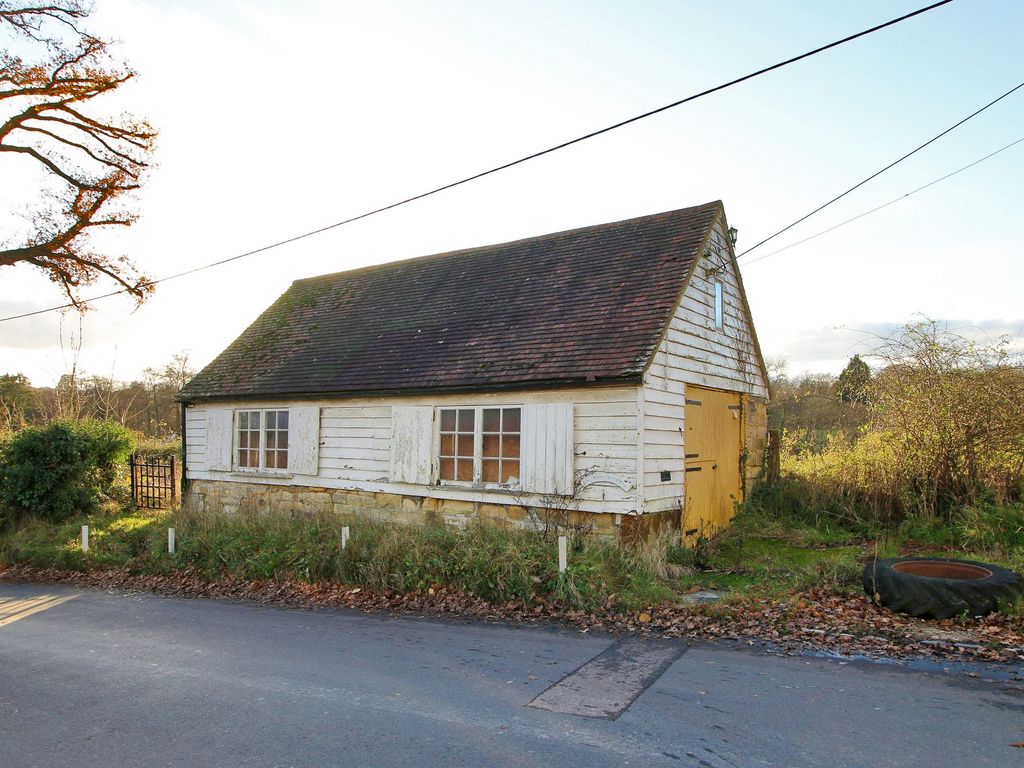 2 bed detached house for sale in Hurstwood Road, High Hurstwood TN22, £