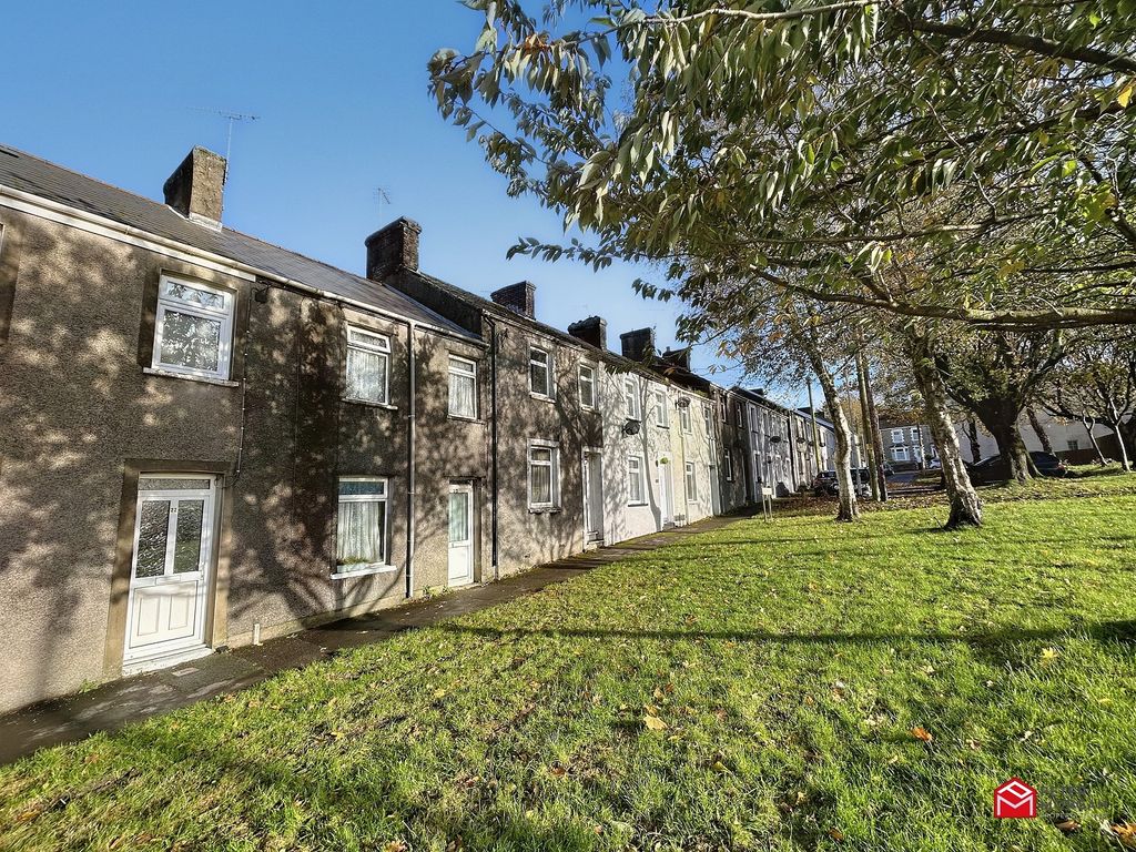 3 bed terraced house for sale in Oddfellows Street, Bridgend, Bridgend