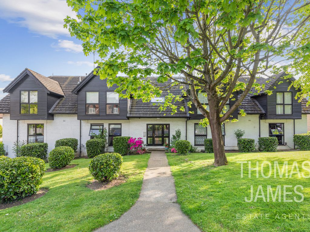 1 bed flat for sale in Postern Green, Enfield EN2, £340,000 Zoopla