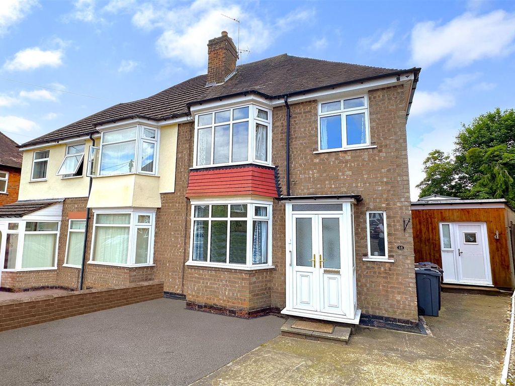 3 bed semidetached house for sale in Woodfall Avenue, Cotteridge