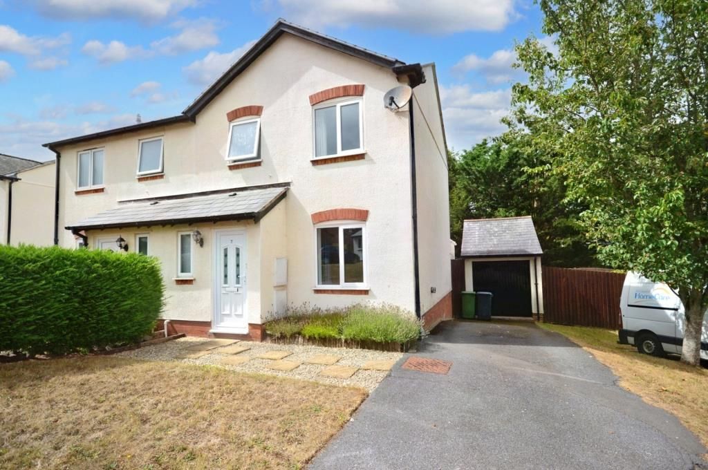 3 bed semidetached house for sale in Moonhill Close, Exeter, Devon EX2