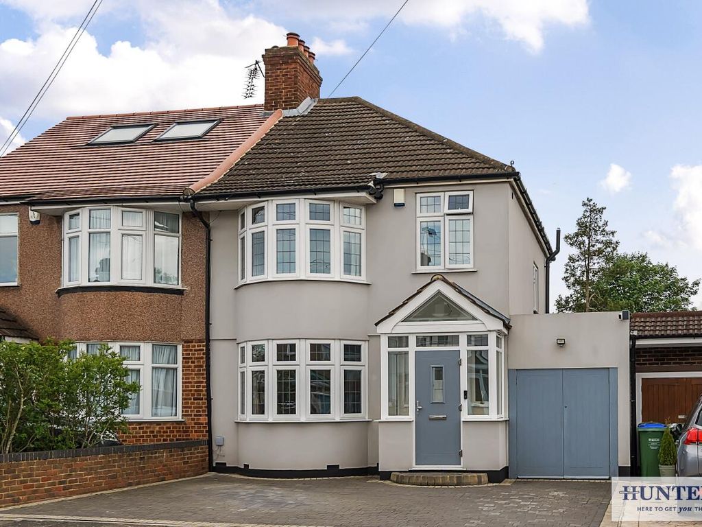 3 bed semidetached house for sale in Cleveland Road, Welling, Kent DA16, £550,000 Zoopla