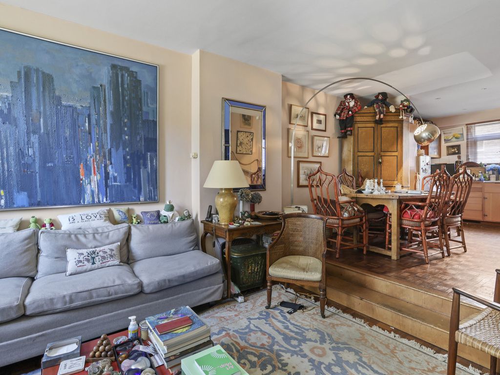 4 bed mews house for sale in Rembrandt Close, London SW1W, £2,450,000 Zoopla