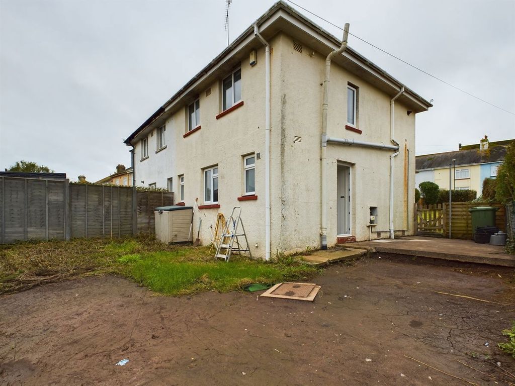 3 bed semidetached house for sale in Salisbury Avenue, Torquay TQ2, £
