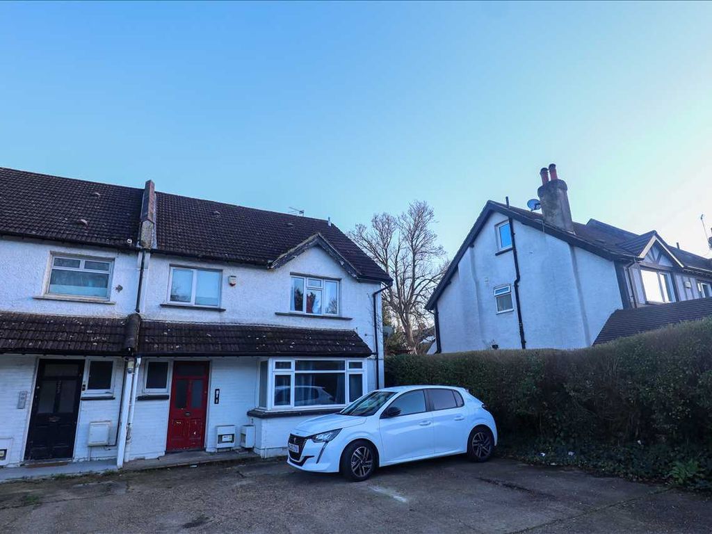 Studio for sale in Brighton Road, Purley CR8, £160,000 Zoopla