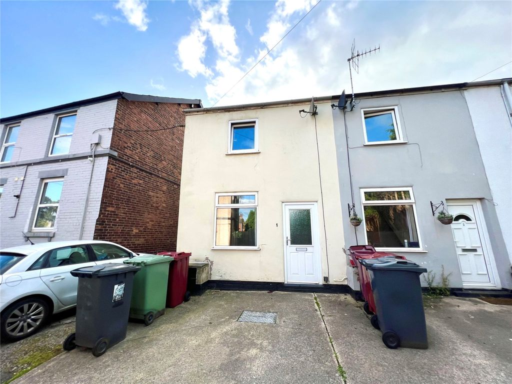 2 bed end terrace house for sale in Blacks Lane, North Wingfield