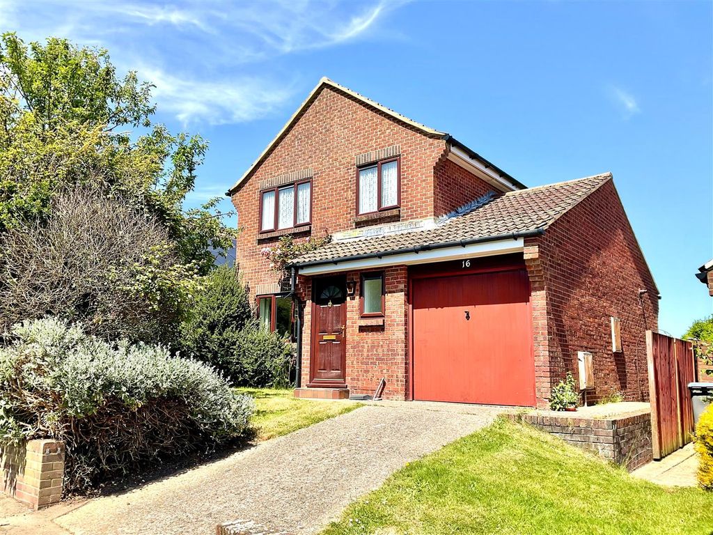 4 bed detached house for sale in Green Acres, Eythorne, Dover CT15 Zoopla
