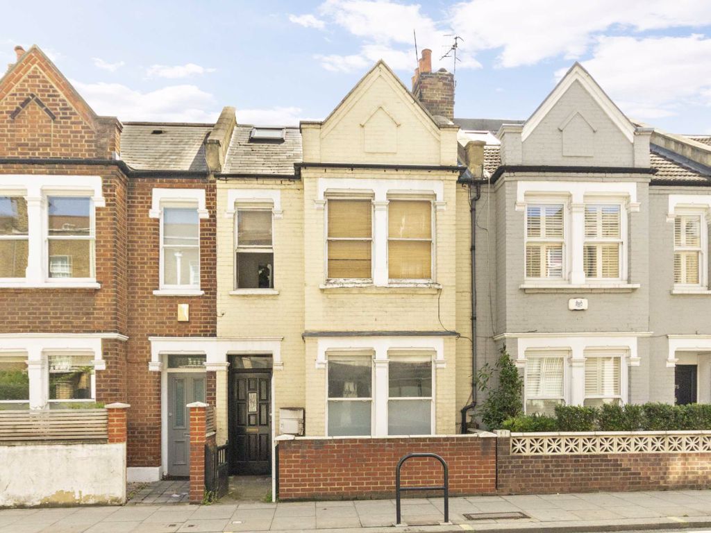 3 bed flat to rent in New Kings Road, London SW6 Zoopla