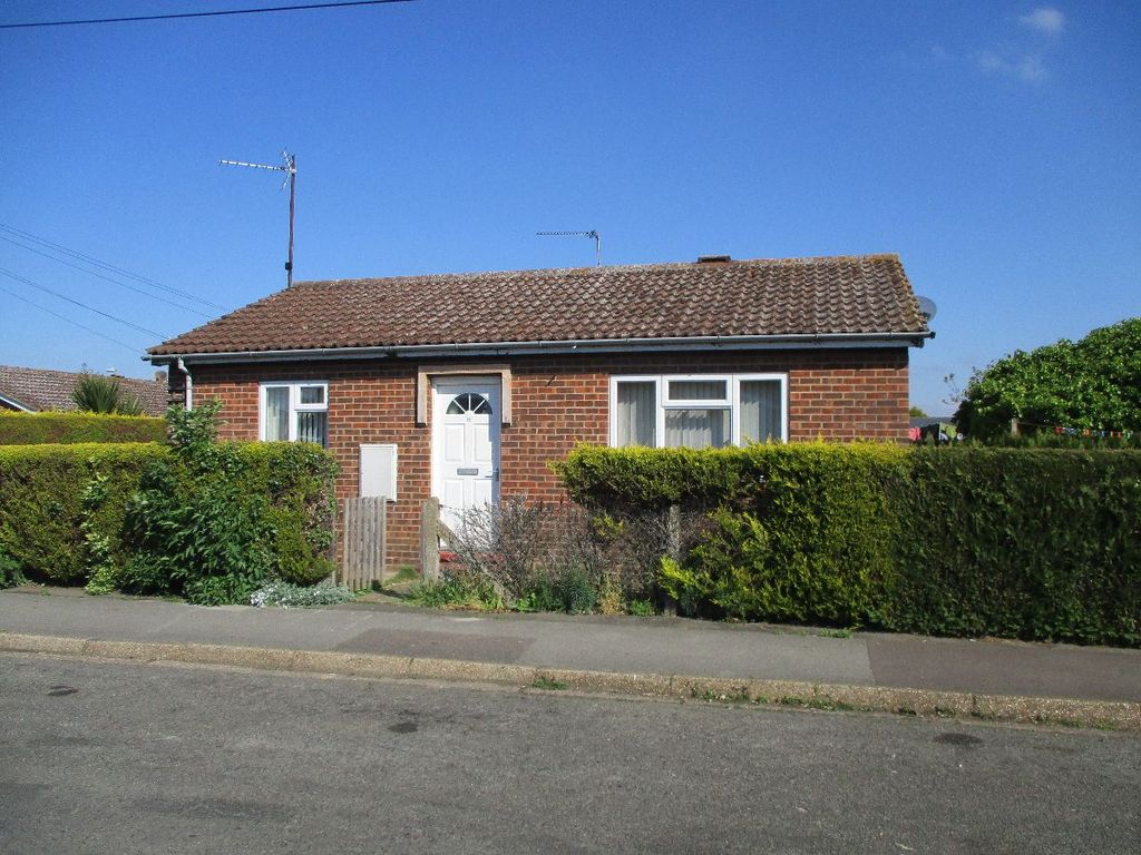 2 bed bungalow to rent in Beechwood Road, Wisbech PE13 Zoopla