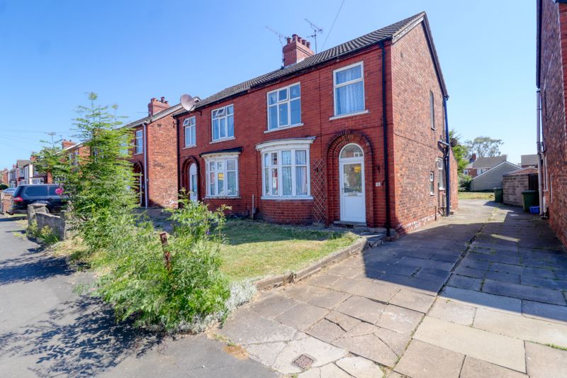3 bed semidetached house to rent in Crosby Avenue, Scunthorpe DN15