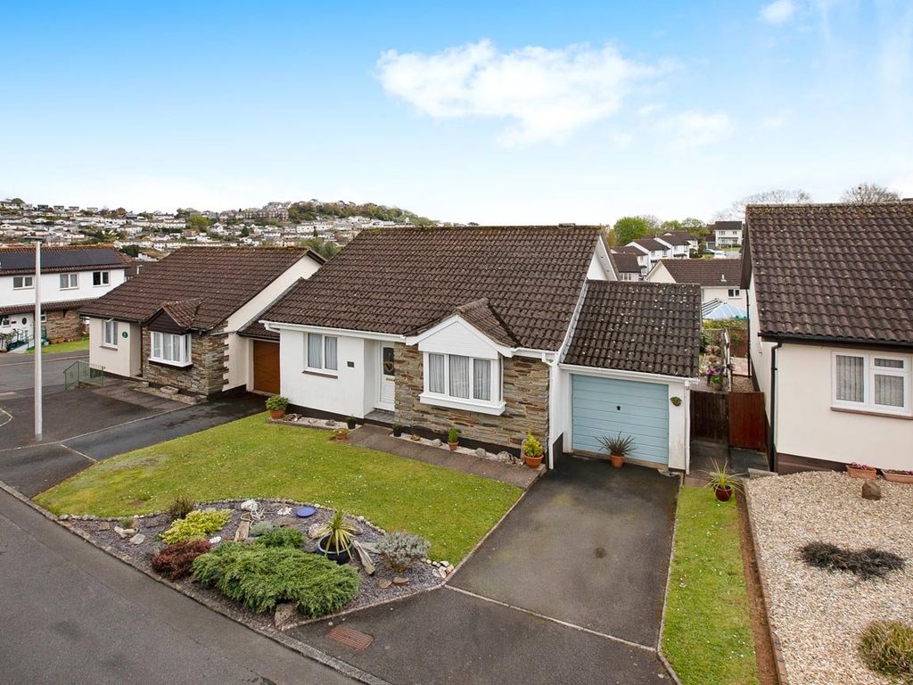 2 bed detached bungalow for sale in Moor View Drive, Teignmouth TQ14