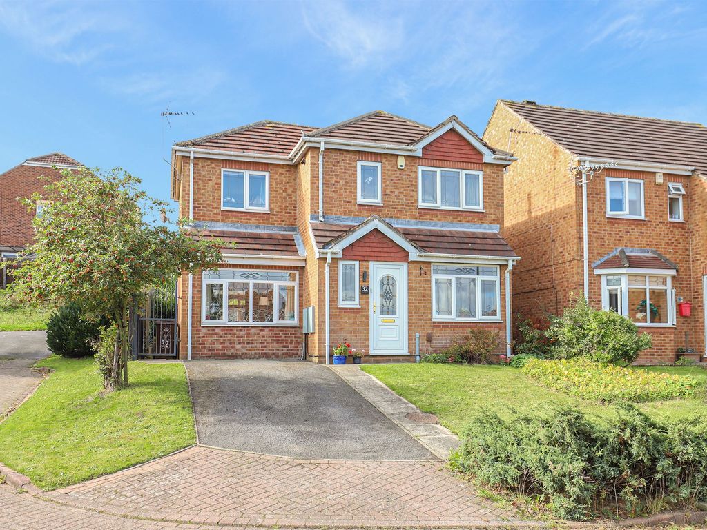 3 bed detached house for sale in Kirkstead Gardens, Sheffield S13 Zoopla
