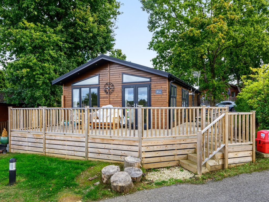 New home, 2 bed property for sale in Edgeley Country Park, Farley Green