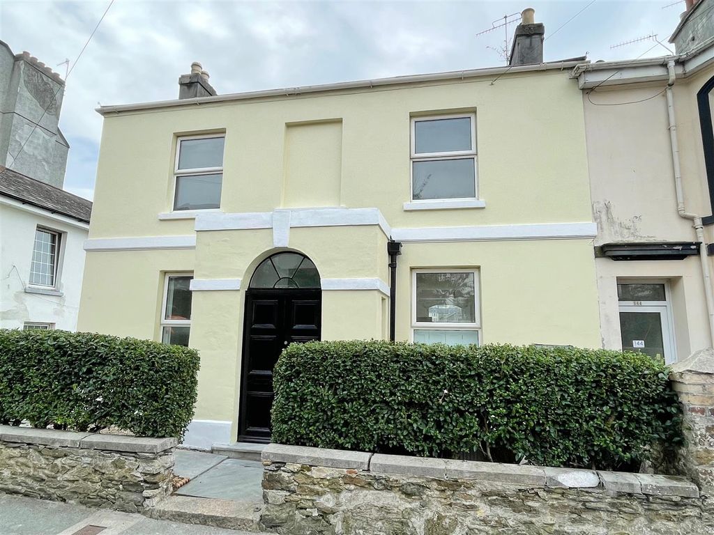 4 bed property to rent in Alexandra Road, Ford, Plymouth PL2, £1,450