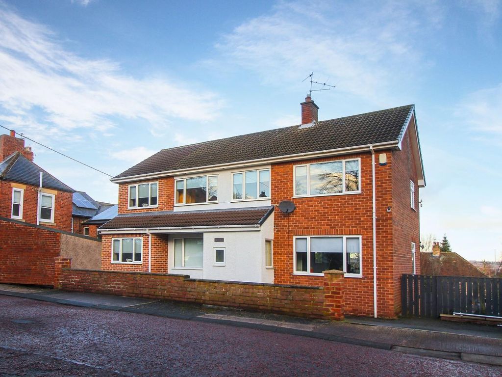 4 bed detached house for sale in Beechwood Avenue, Ryton NE40 Zoopla