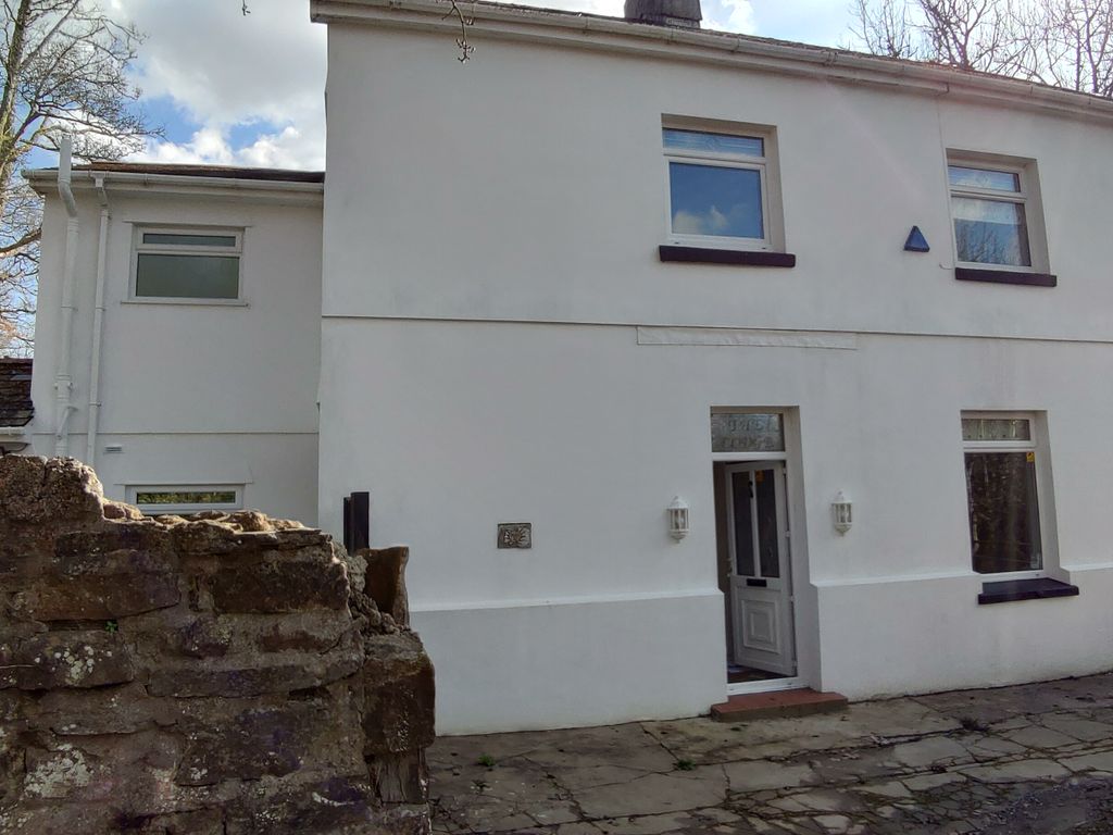 3 bed country house to rent in Llwydcoed, Aberdare CF44 Zoopla