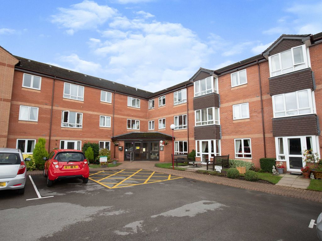 2 bed flat for sale in Ashdene Gardens, Kenilworth, Warwickshire CV8, £