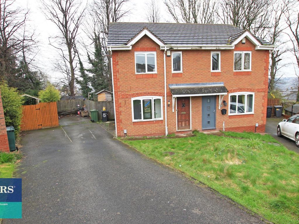 3 bed property to rent in Pickard Way, Dewsbury WF13 Zoopla