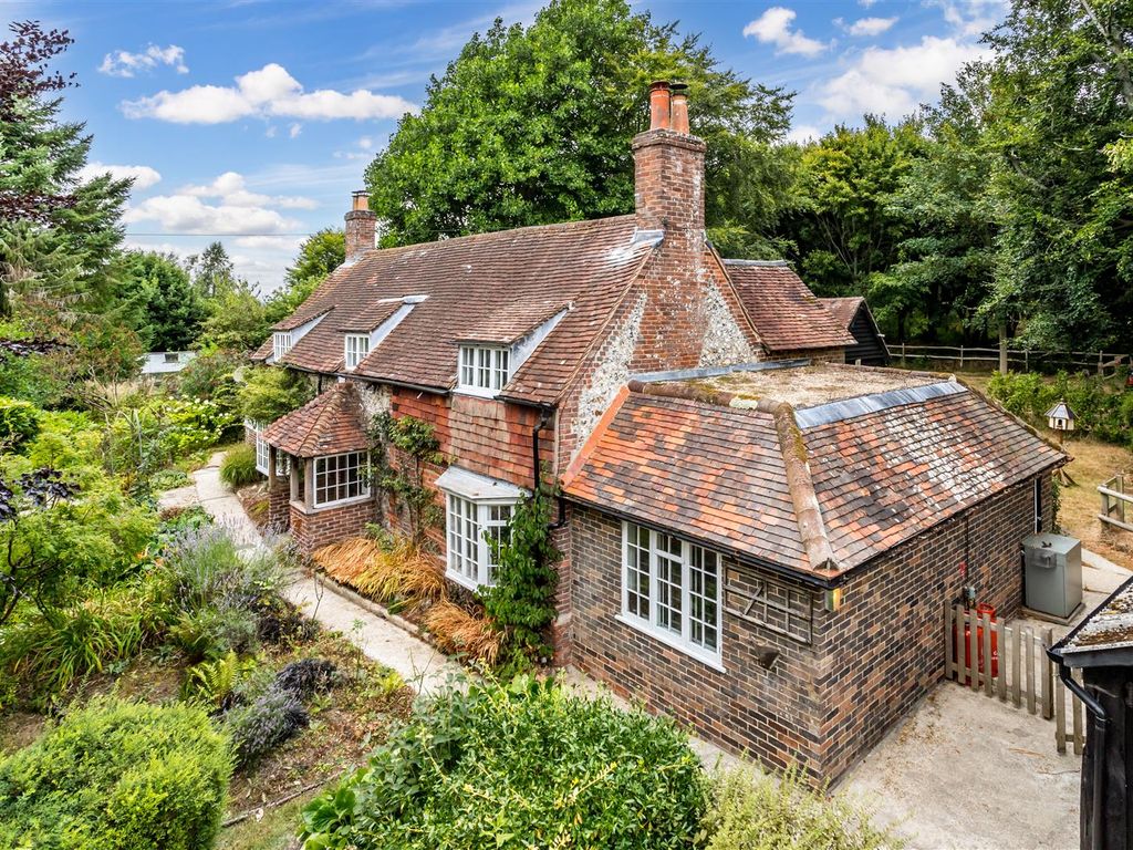 4 bed detached house for sale in Forestside, Rowland's Castle, West