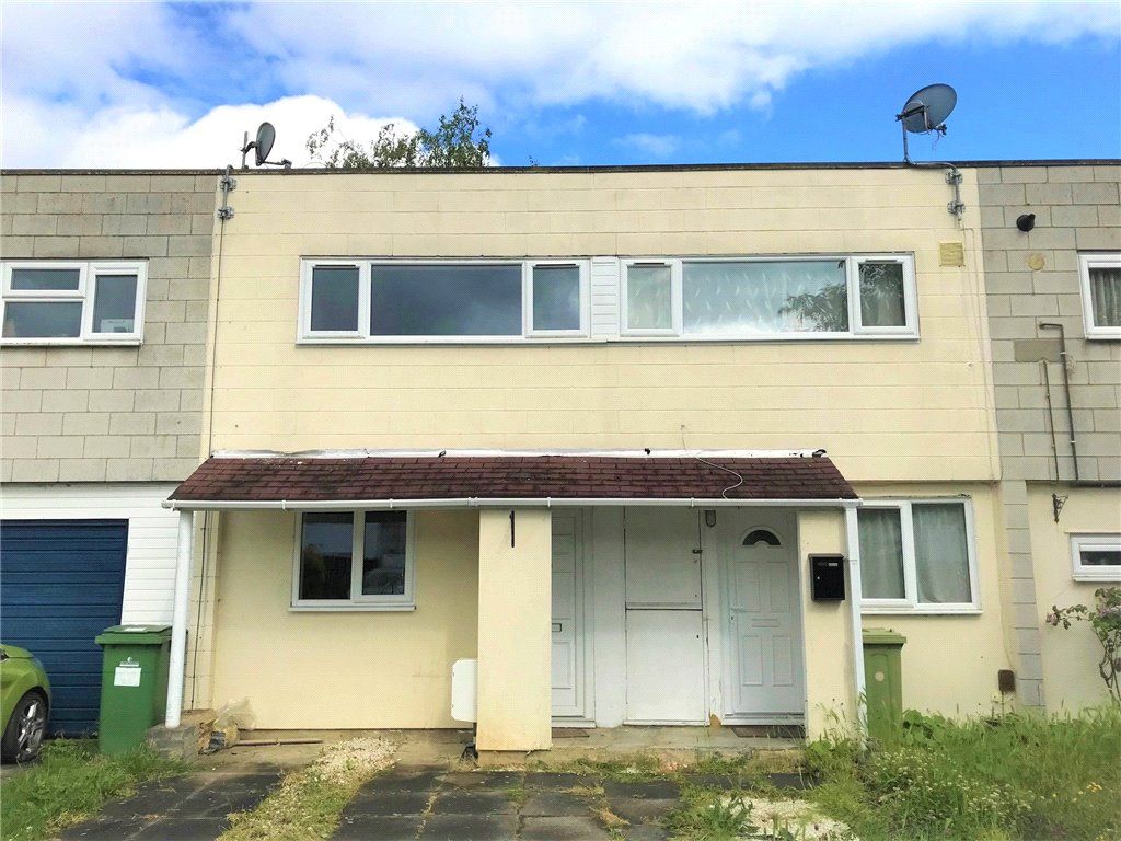 2 bed terraced house for sale in Rochfords, Coffee Hall, Milton Keynes
