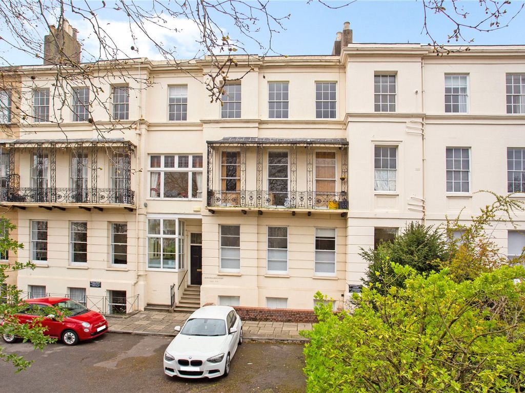 Montpellier Court, Lansdown Road, Cheltenham, Gloucestershire GL50  