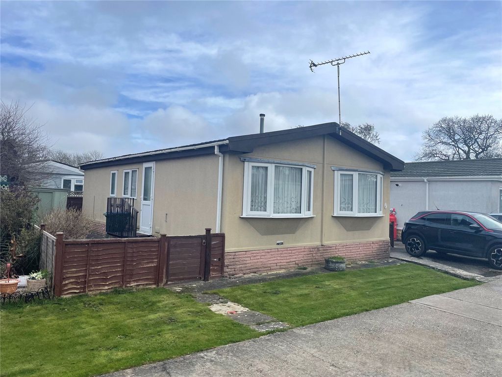 2 bed property for sale in Beechfield Park, Hook Lane, Aldingbourne